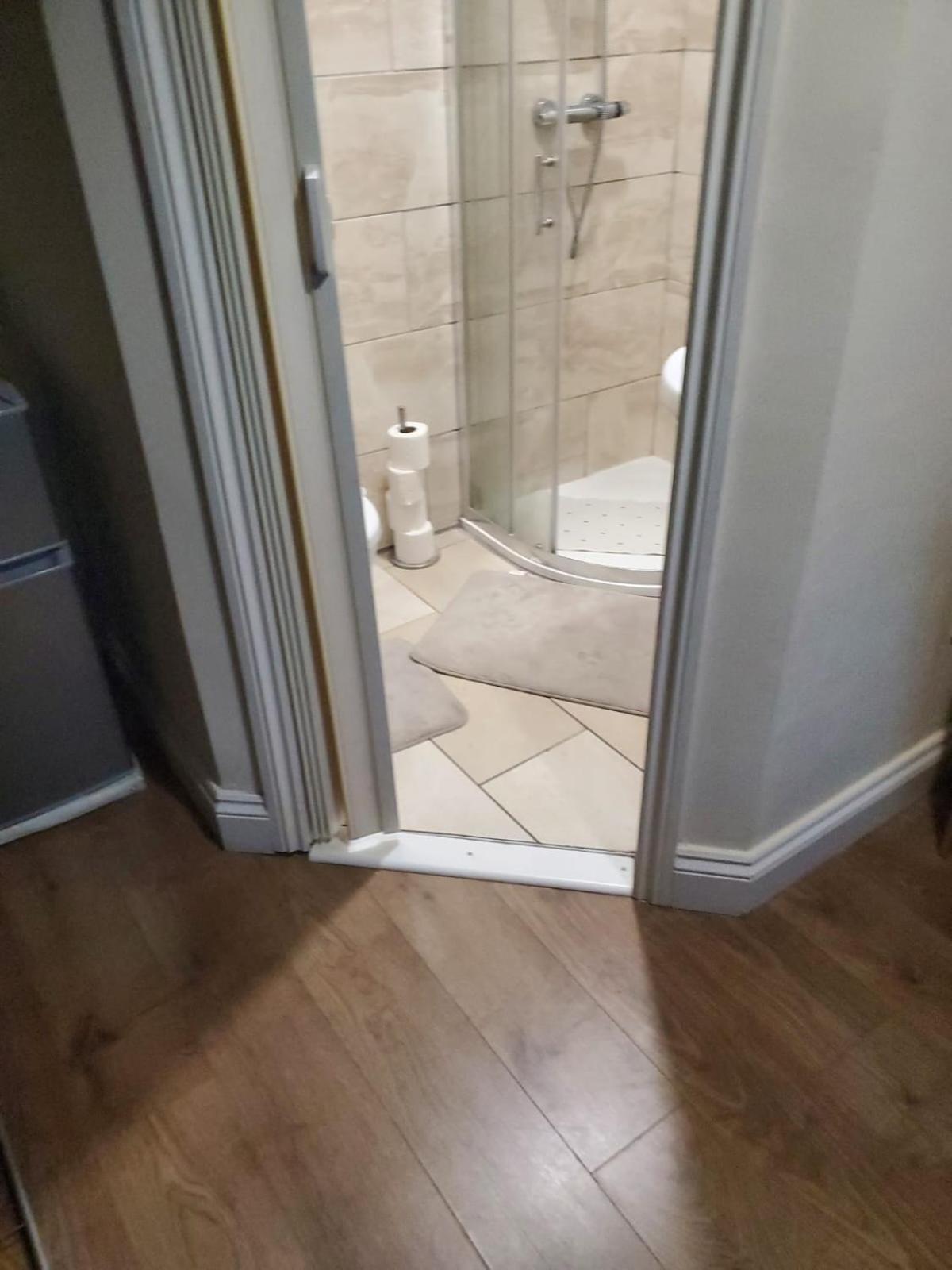 En Suite Bedrooms, Heaton, Newcastle Номер фото